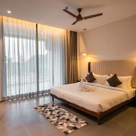 Hotel Omaya Garden Raipur  ภายนอก รูปภาพ