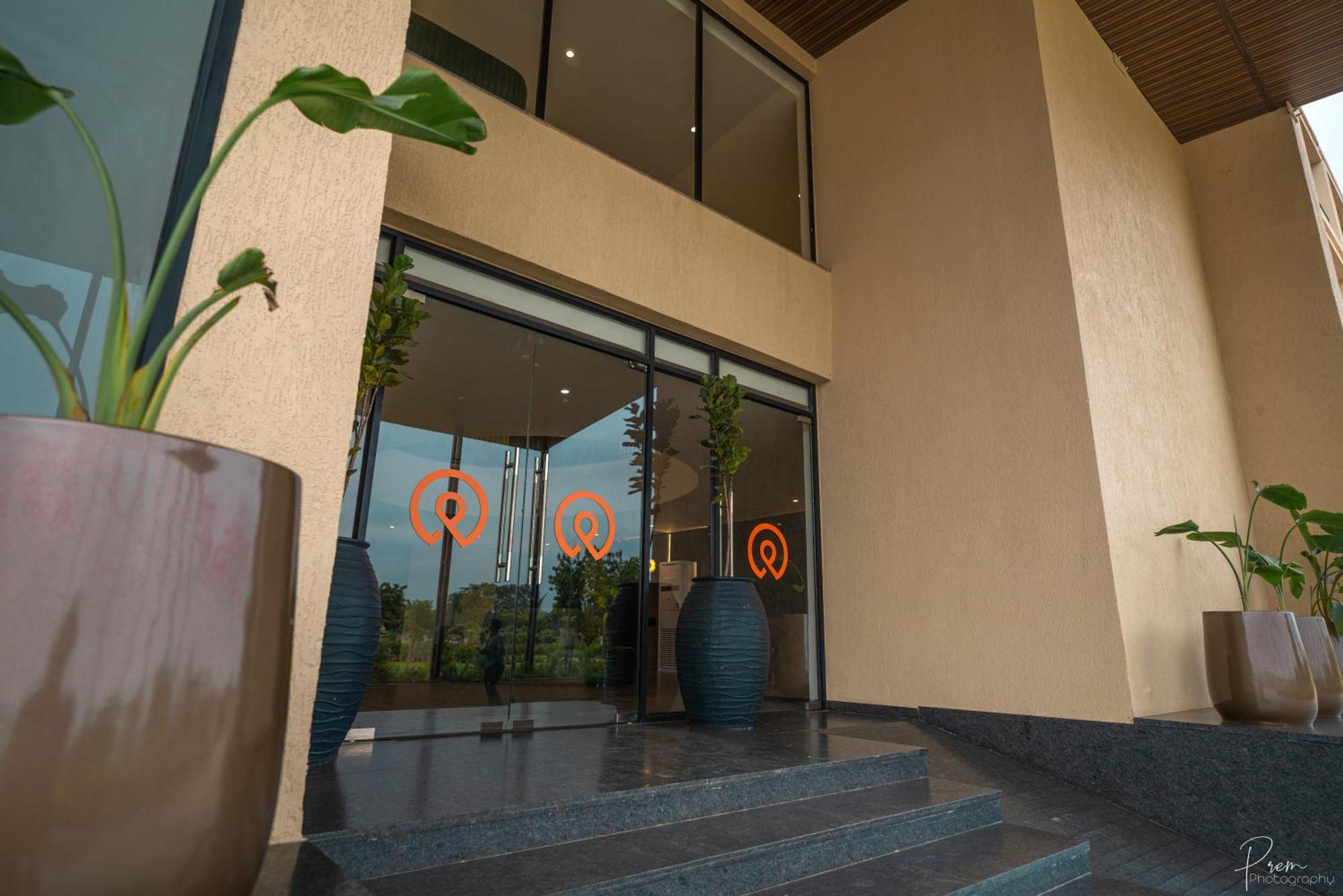 Hotel Omaya Garden Raipur  ภายนอก รูปภาพ