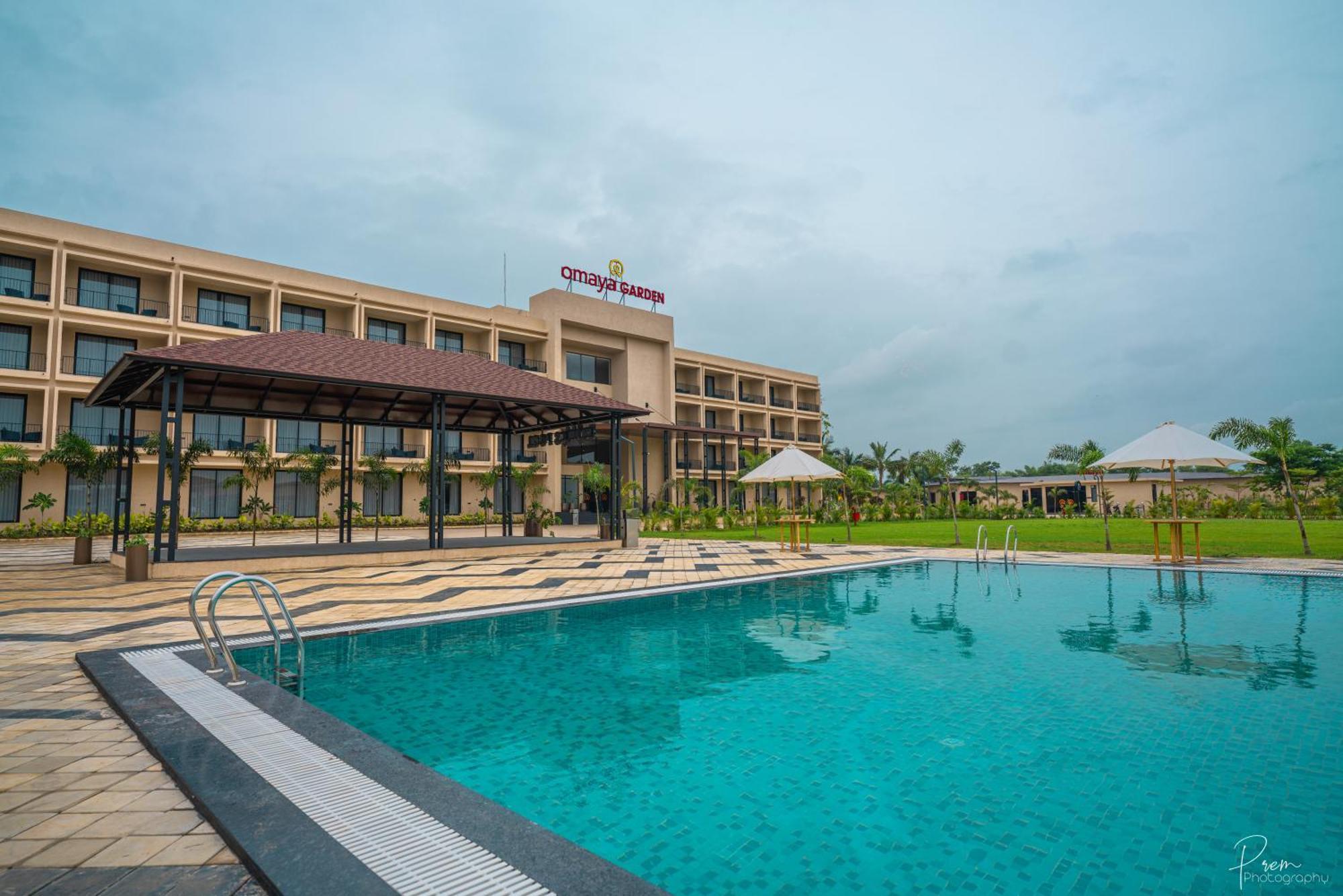 Hotel Omaya Garden Raipur  ภายนอก รูปภาพ