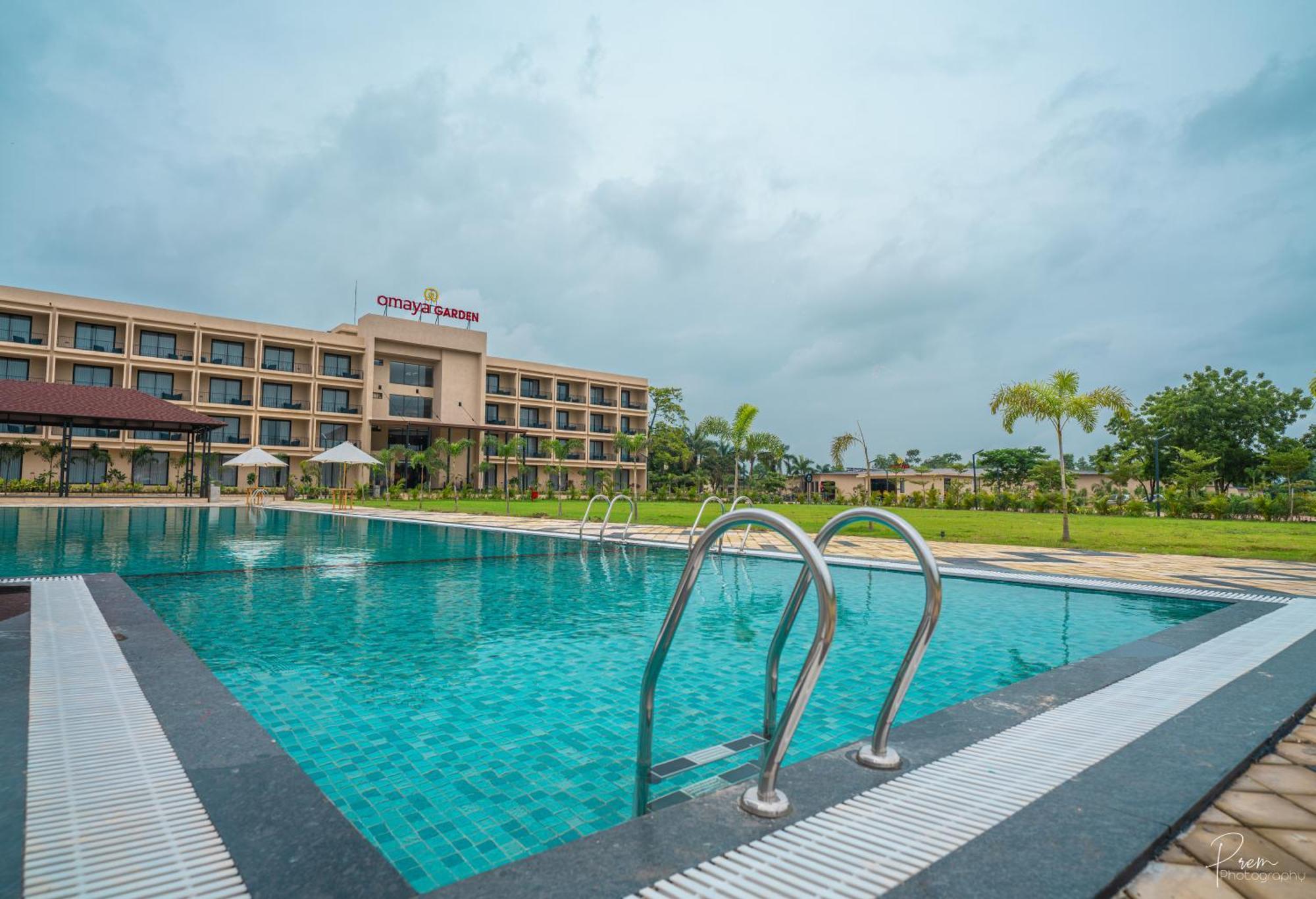 Hotel Omaya Garden Raipur  ภายนอก รูปภาพ