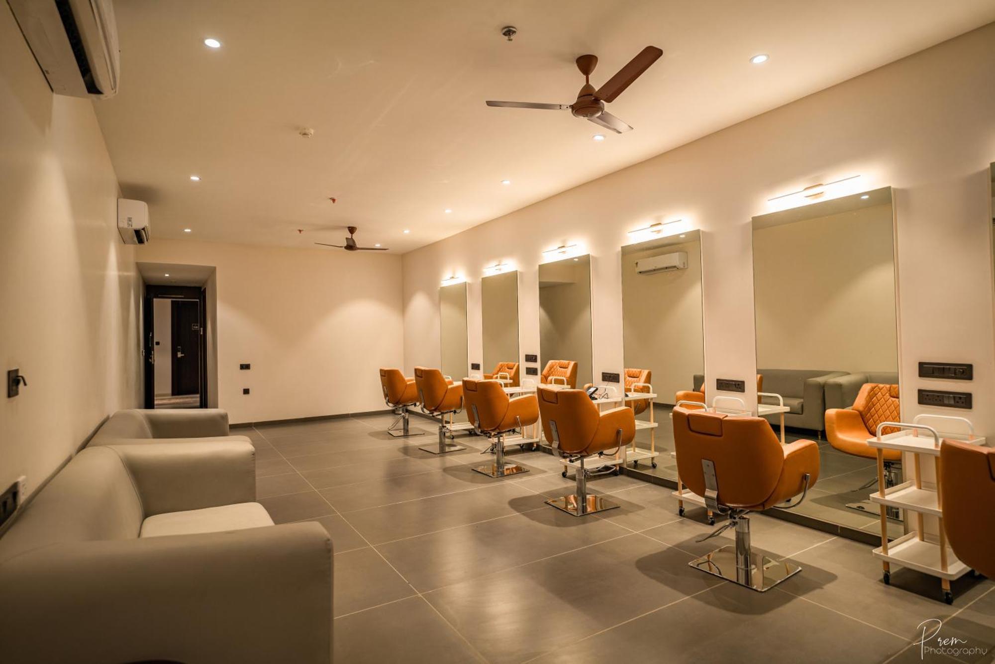 Hotel Omaya Garden Raipur  ภายนอก รูปภาพ