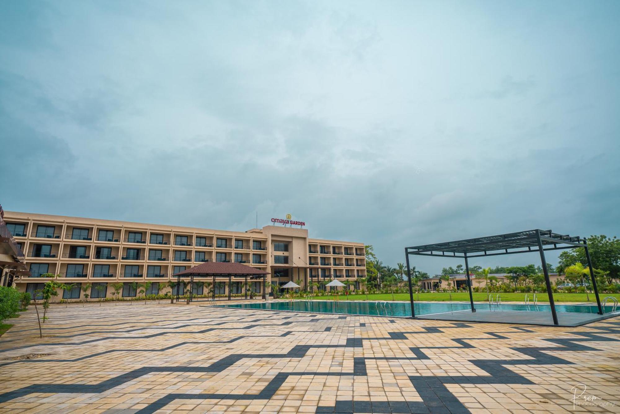 Hotel Omaya Garden Raipur  ภายนอก รูปภาพ