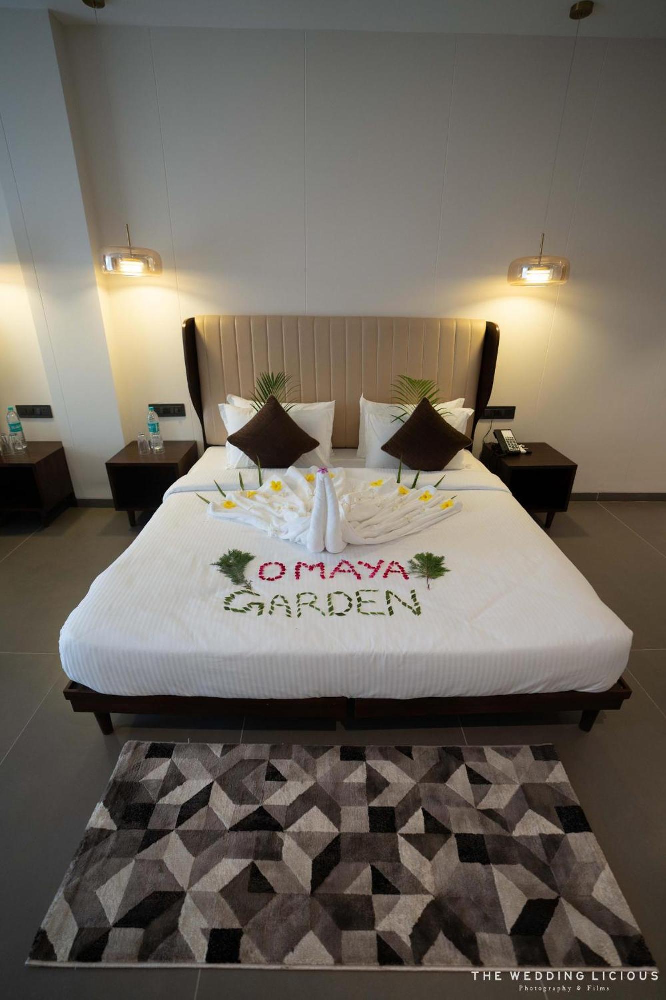 Hotel Omaya Garden Raipur  ภายนอก รูปภาพ