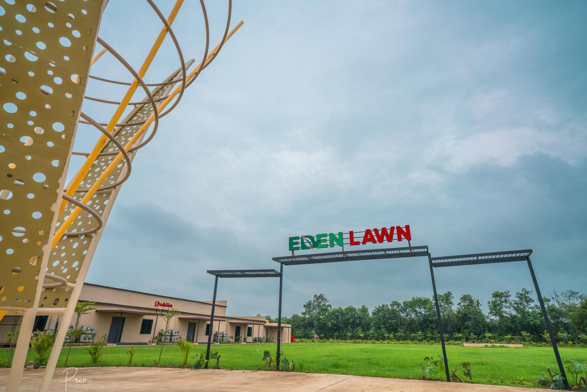 Hotel Omaya Garden Raipur  ภายนอก รูปภาพ