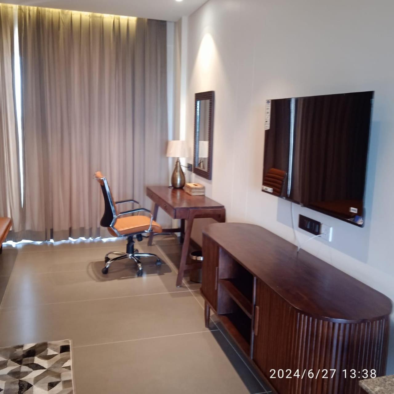 Hotel Omaya Garden Raipur  ภายนอก รูปภาพ