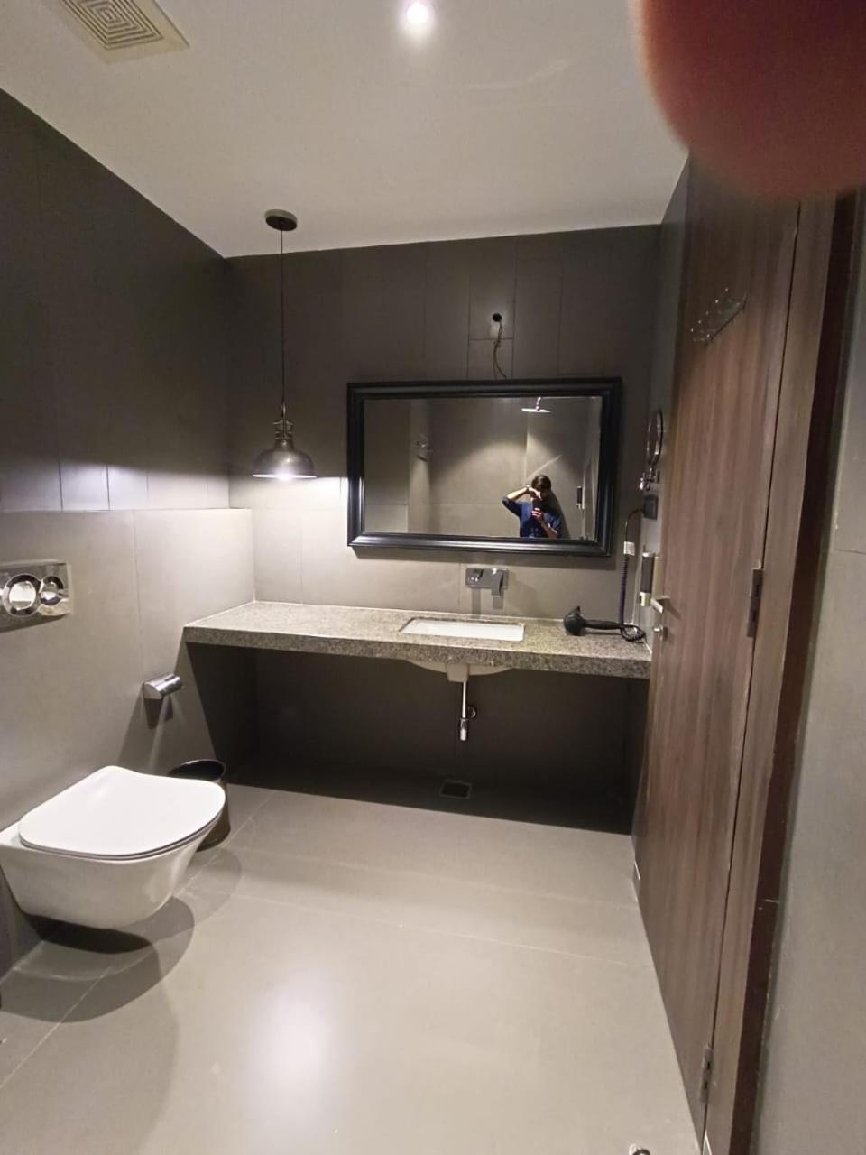 Hotel Omaya Garden Raipur  ภายนอก รูปภาพ
